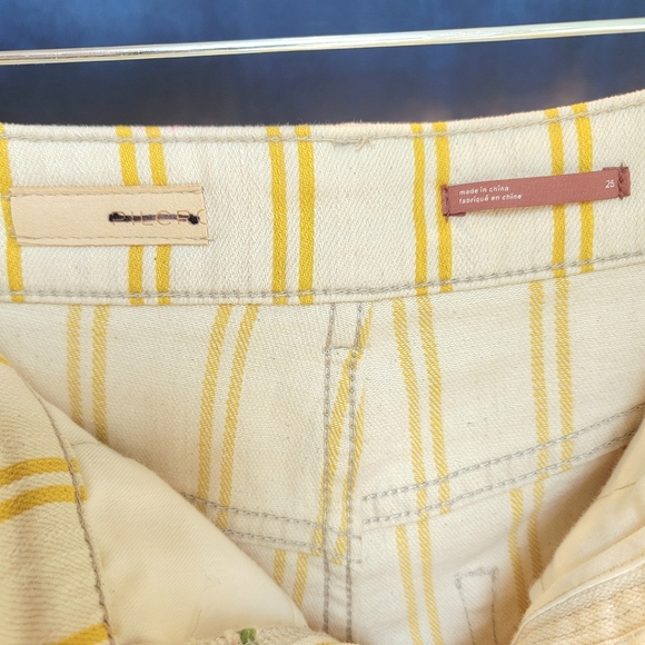 Anthro Pilcro High Rise Denim Slim Striped Cutoff Jean Shorts Small Size 25 - Picture 14 of 14